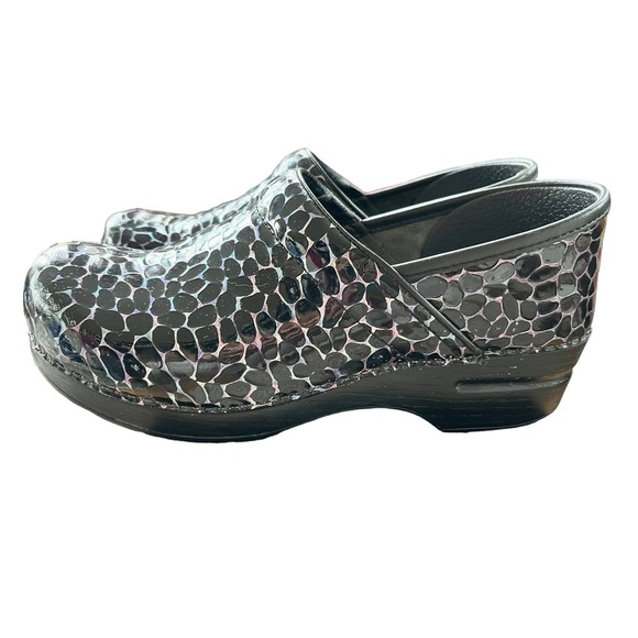 Dansko Clogs XP 40 (9.5-10) - Picture 4 of 8